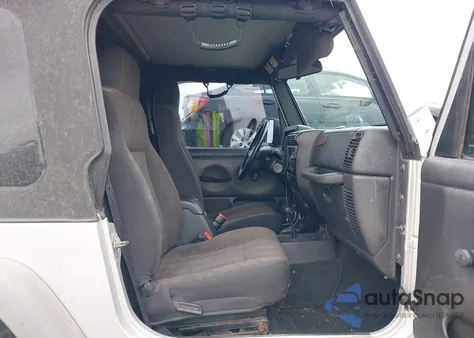 2003 Jeep Wrangler Sport z USA, uszkodzony, nr VIN 1J4FA49S93P318725